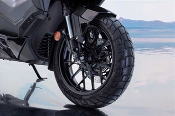 هوندا ADV350 - 3